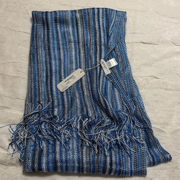 Charming Charlie Blue Striped Shawl/Wrap/Scarf - Picture 3 of 4